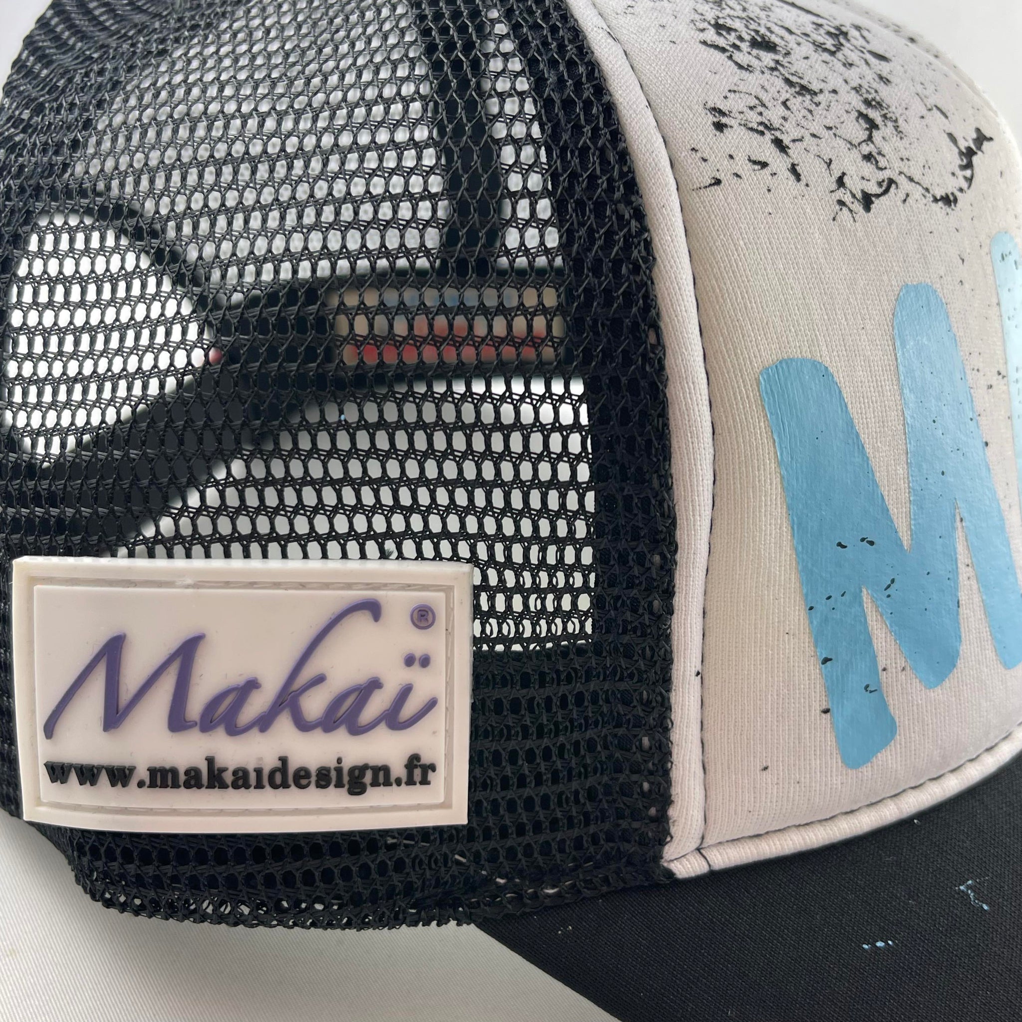 Noir&Blanche Bleu Clair MAKAÏ
