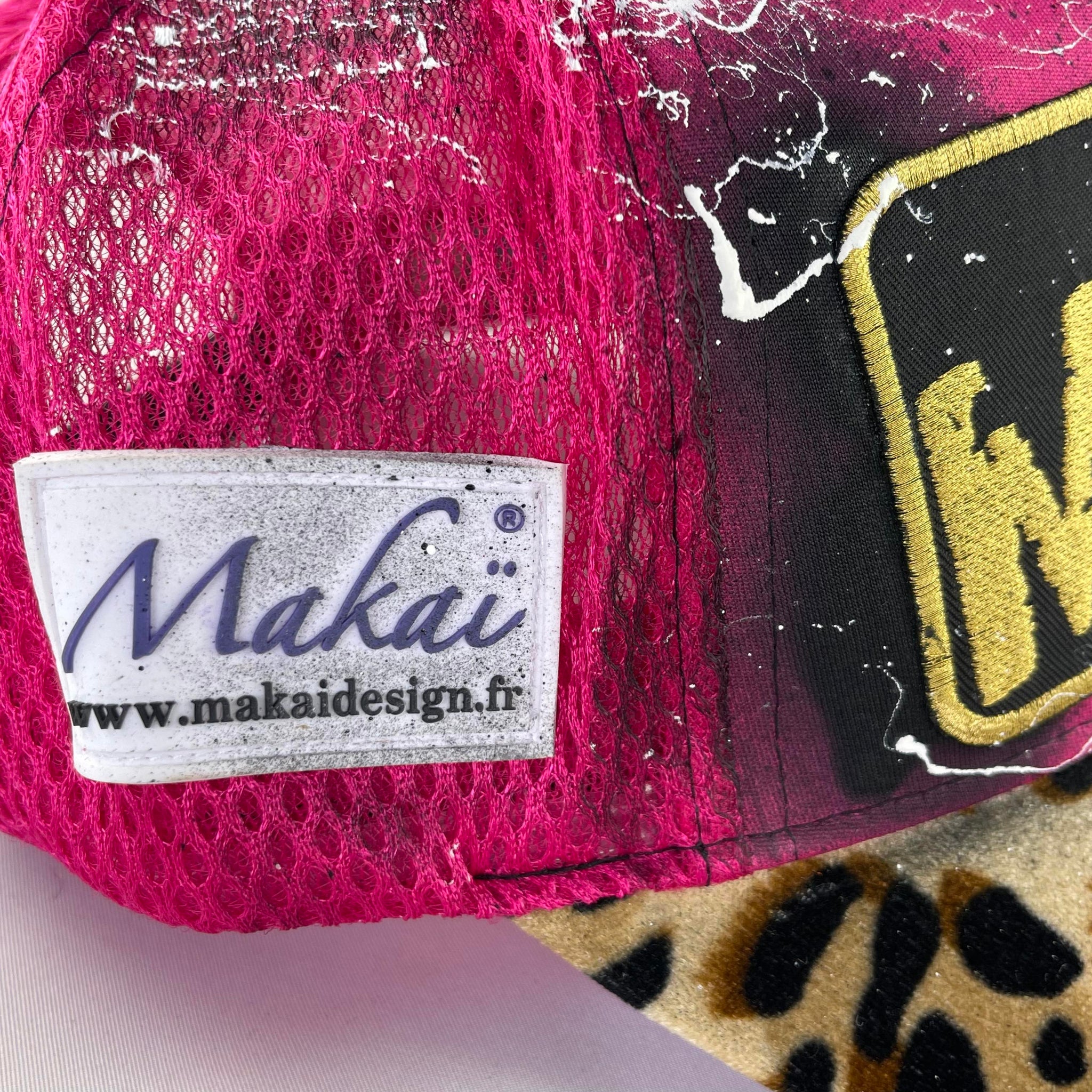 Léopard Fuchsia 049 MAKAÏ