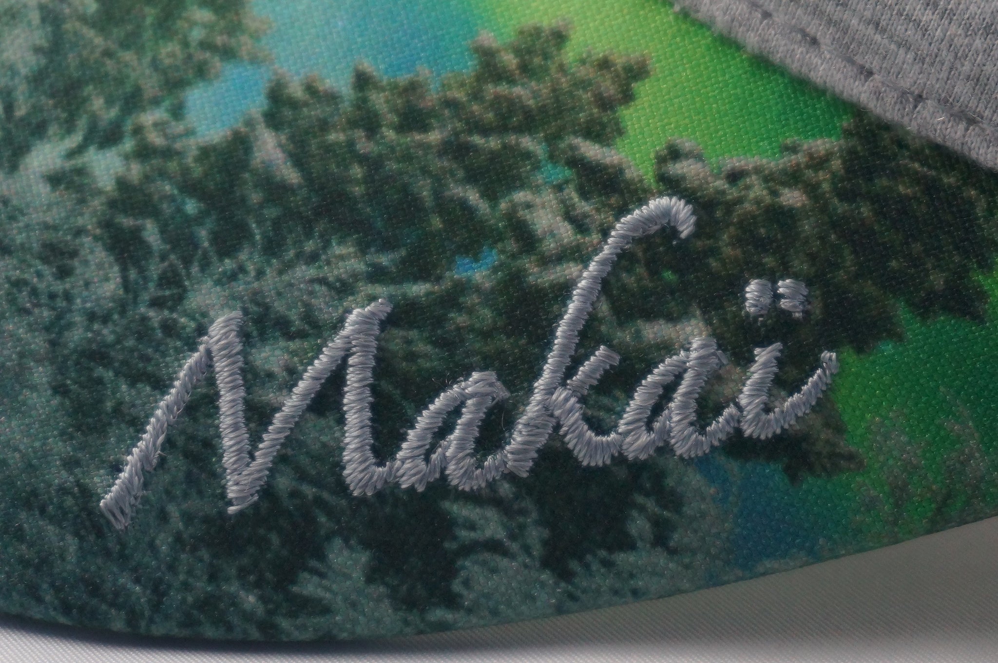 Laponie MAKAÏ Jaune Fluo Pompon