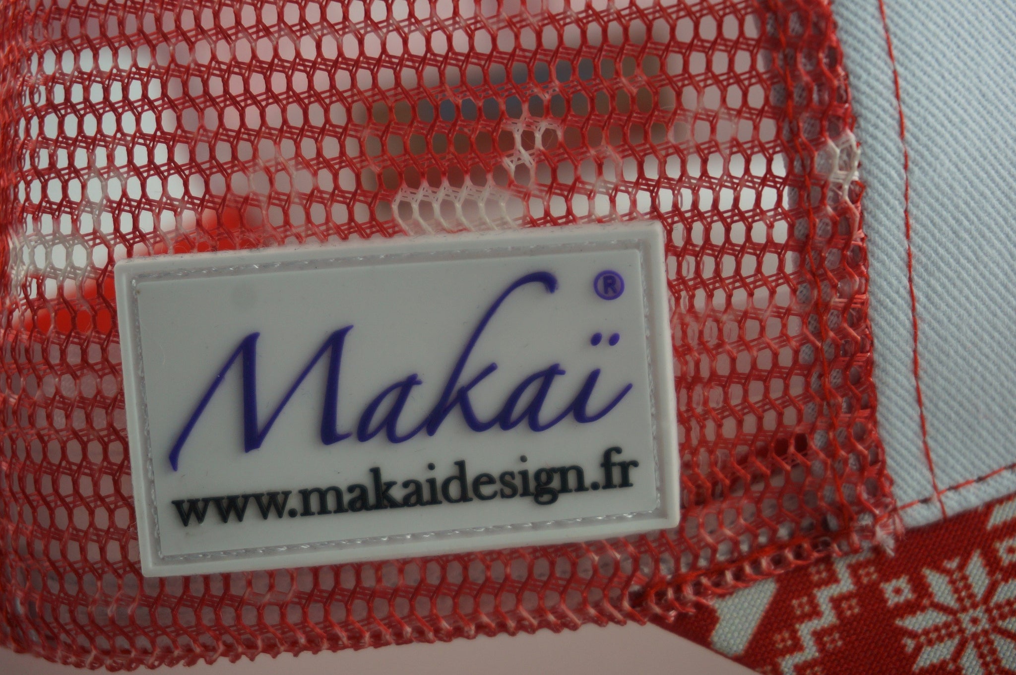 Élan MAKAÏ Pompon
