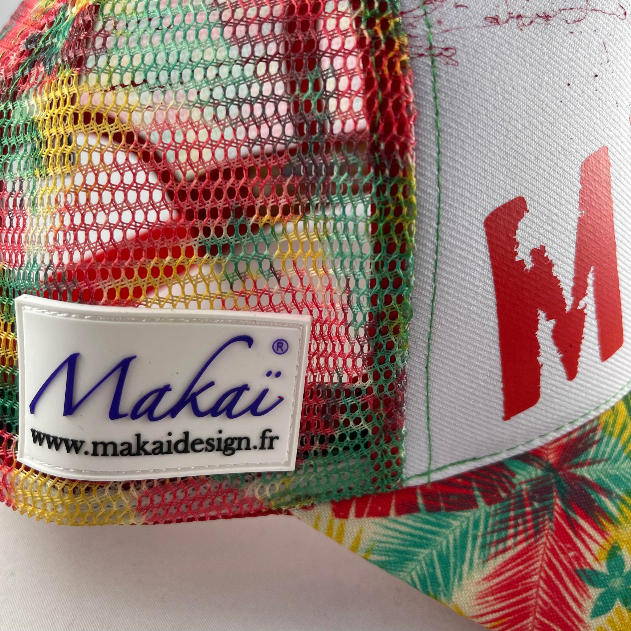 VINTAGE MAKAÏ